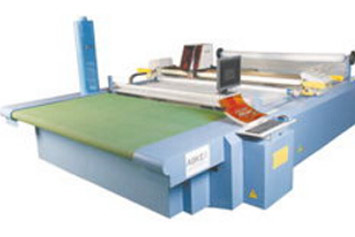 別再神話進(jìn)口機床了 細(xì)數(shù)那些坑爹的進(jìn)口機床