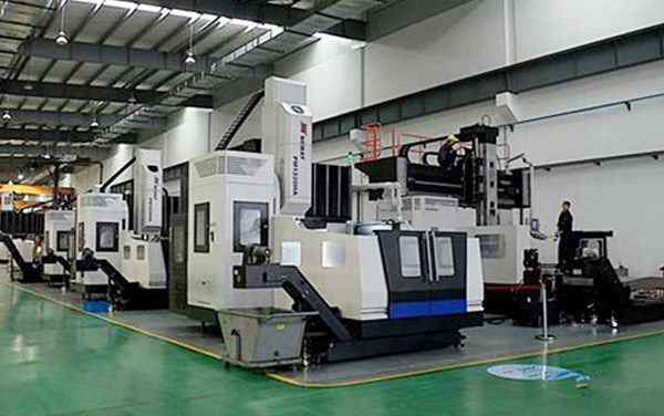 數(shù)控機床的控制系統(tǒng)主要由總線