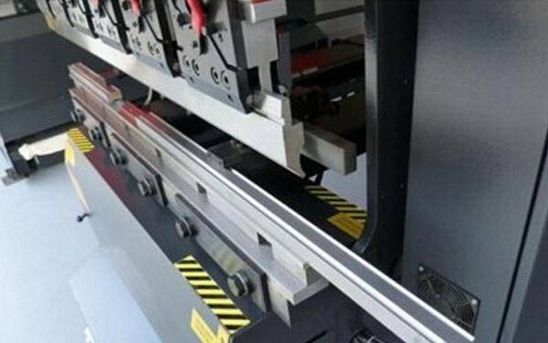 2018年我國模具制造業發展一定會更加順暢